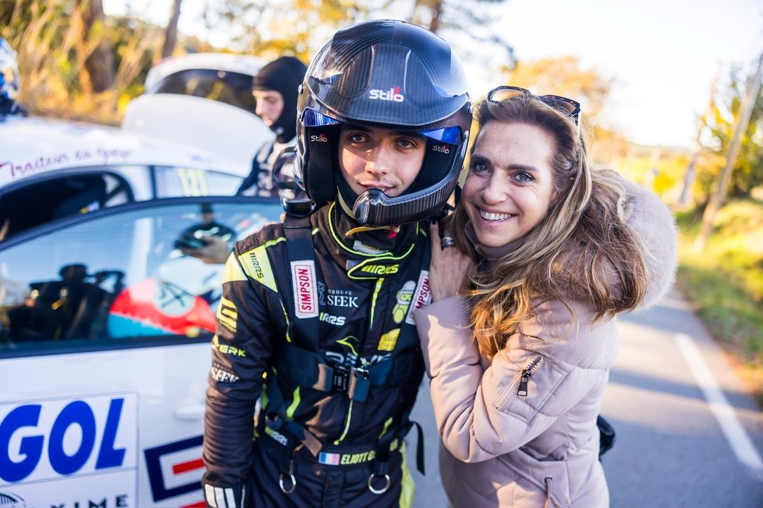 Eliott Delecour casque carbone