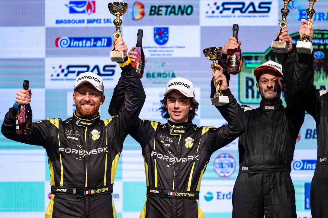 Podium Eliott Delecour Foreverk
